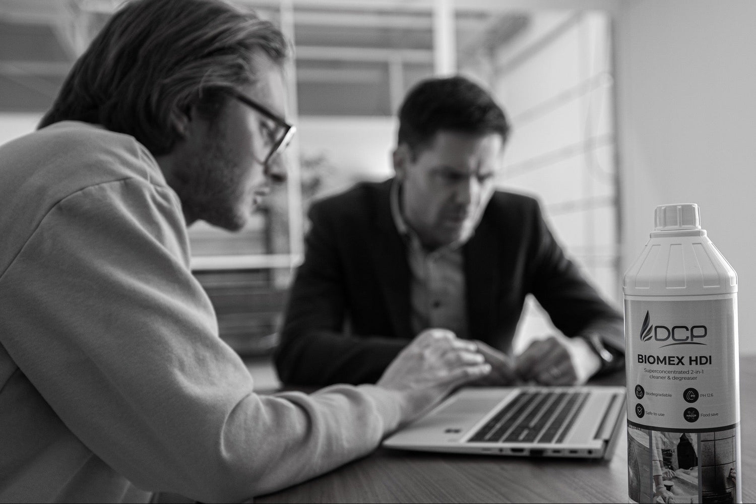 Koen Demyttenaere, Managing Director & Benjamin Vermeerenon, R&D Manager.